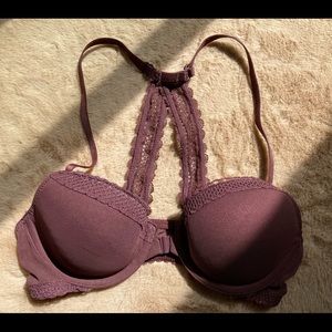 Lace bra size 32/70A